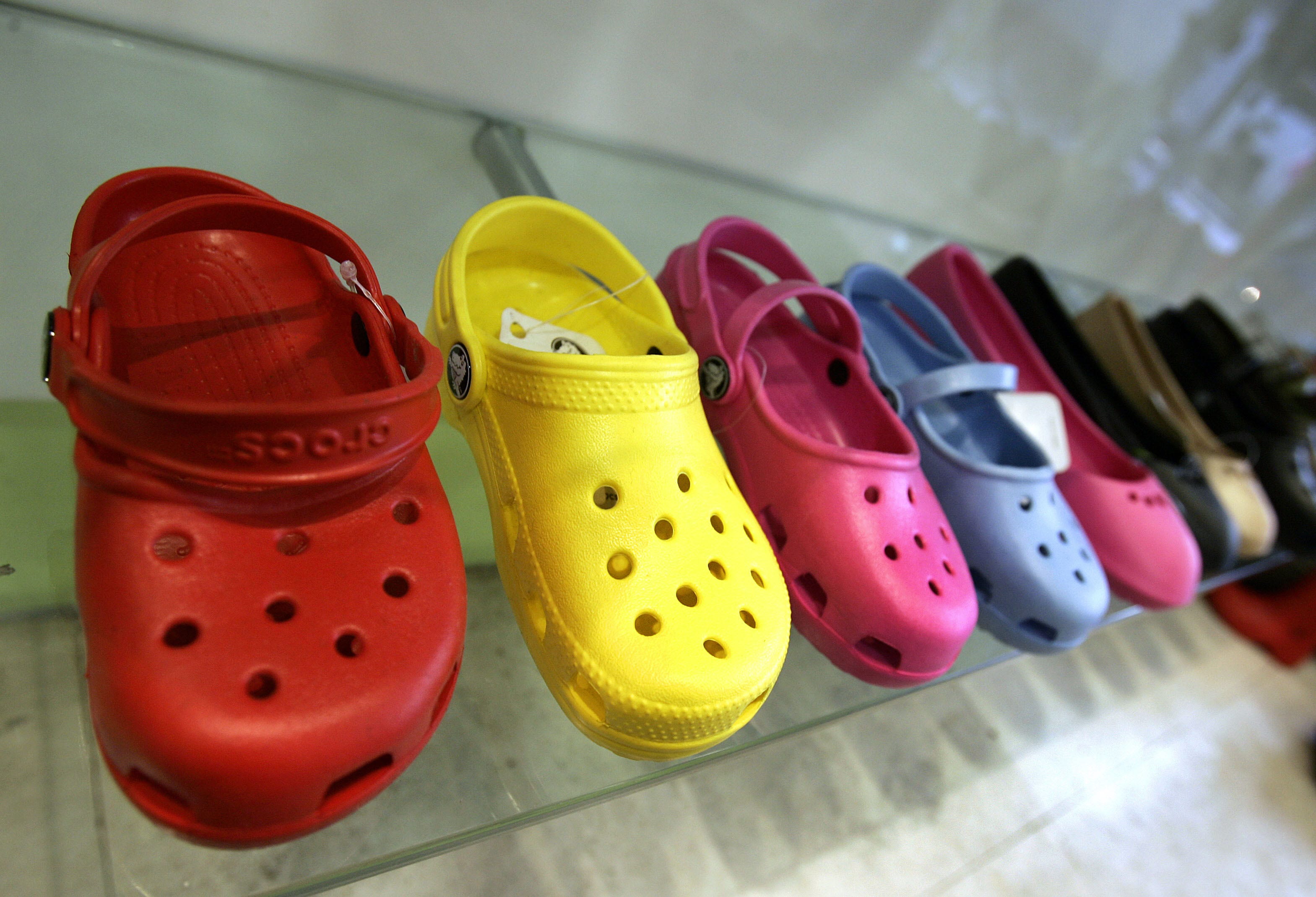 crocs bad for children's feet
